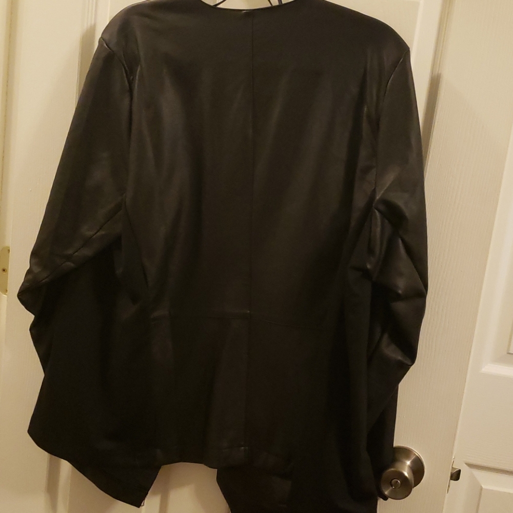 Open front jacket - Picture 4 of 4